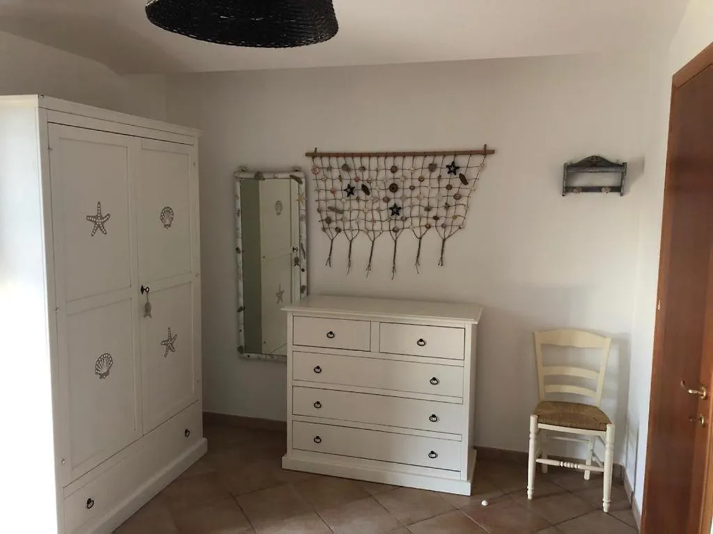 Bed & Breakfast B&B Il Mirto Bianco San Giovanni Suergiu Italy